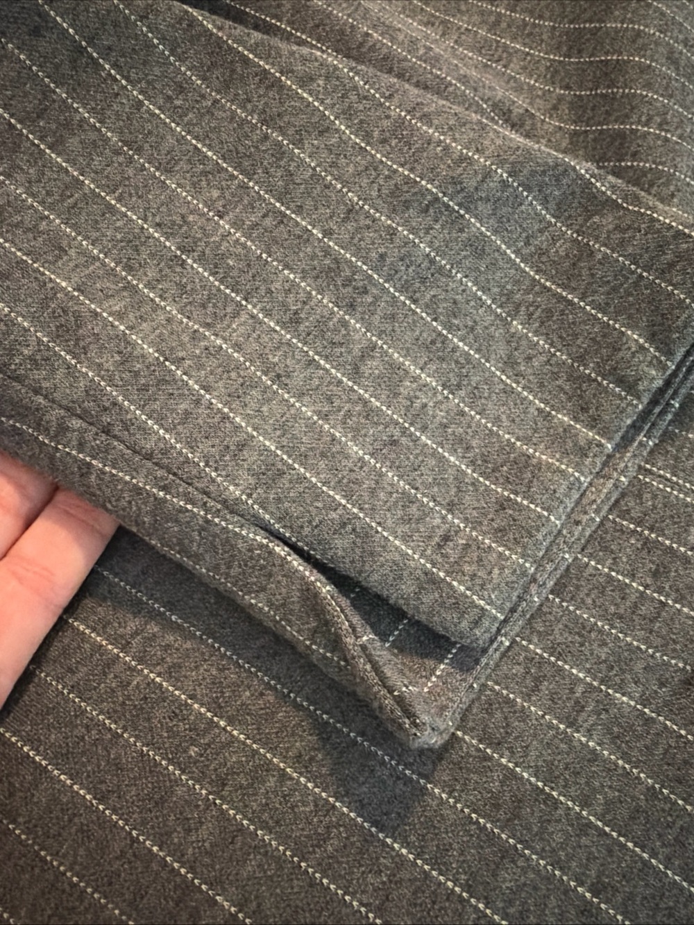 Gretchen Scott Bantau Dress Gray Pinstripe Classy Elegant Pencil L Stretch - Picture 8 of 8